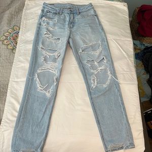 american eagle mom jeans